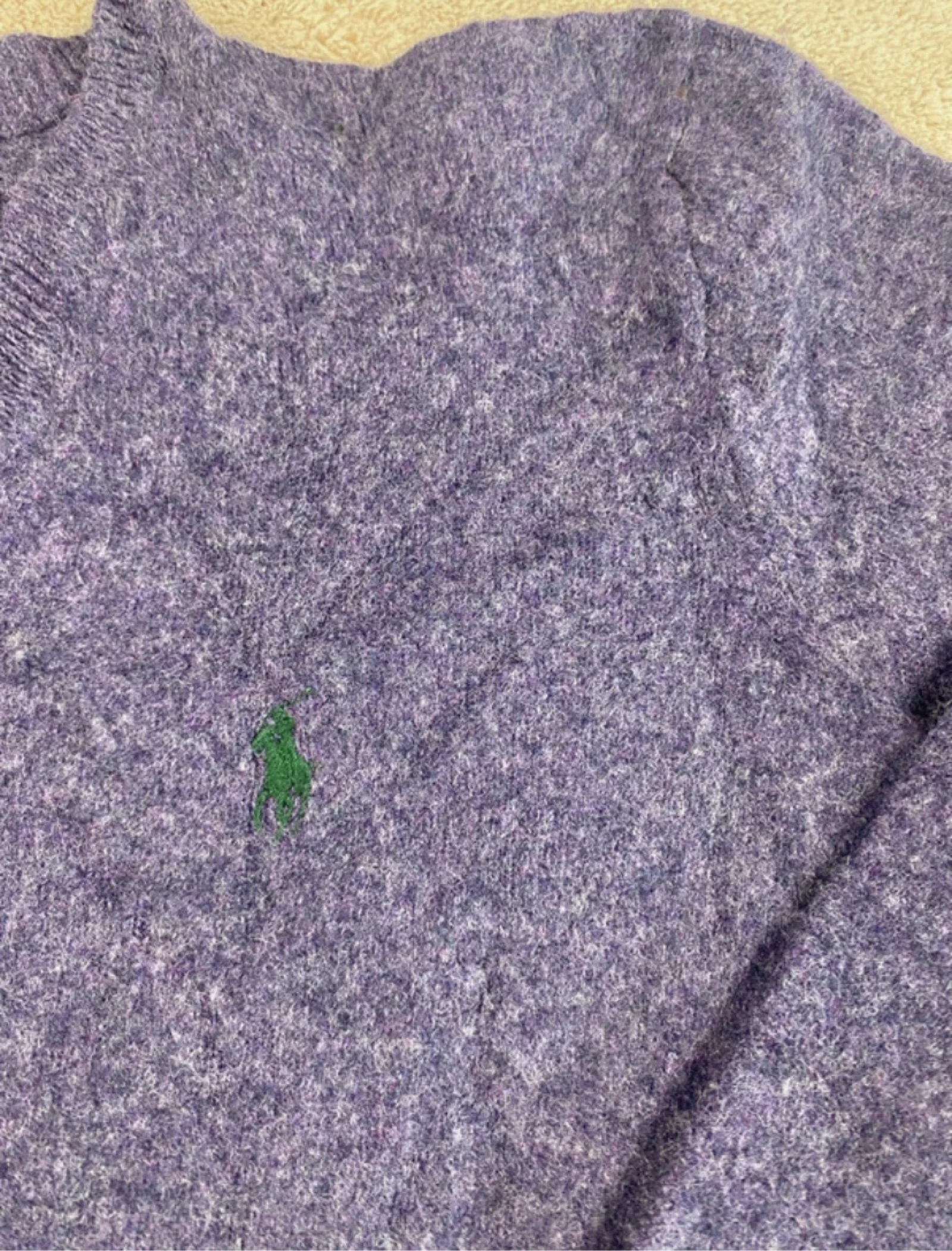 Polo Ralph Lauren de malha 100% lã de cordeiro gola V roxa tamanho P – photo 10